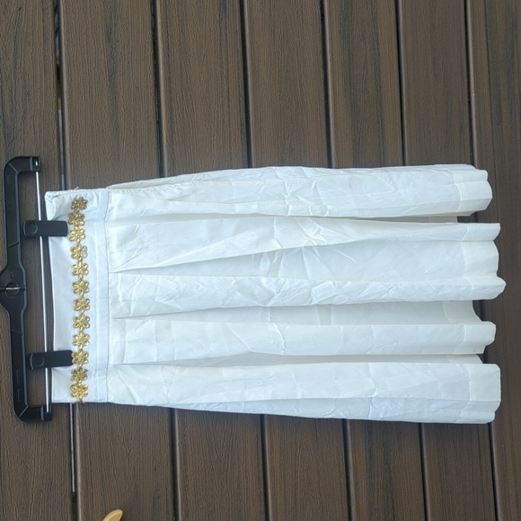 Girls Indian Punjabi 2 Piece Lengha Blue  White Embellished  Set - Size 5-6 - Picture 3 of 5